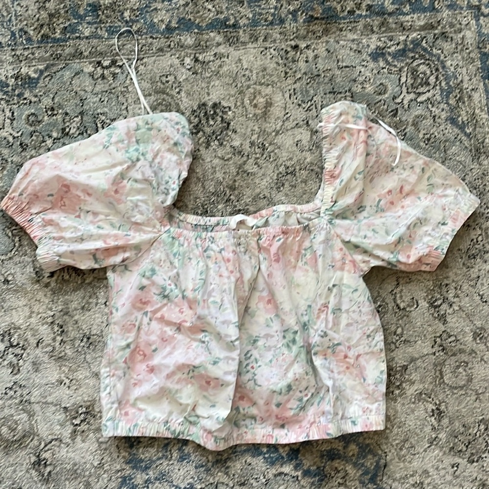 H&M floral crop top Size XS